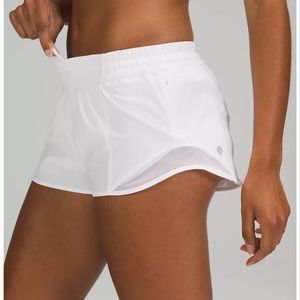 LULULEMON Hotty Hot low rise lined shorts